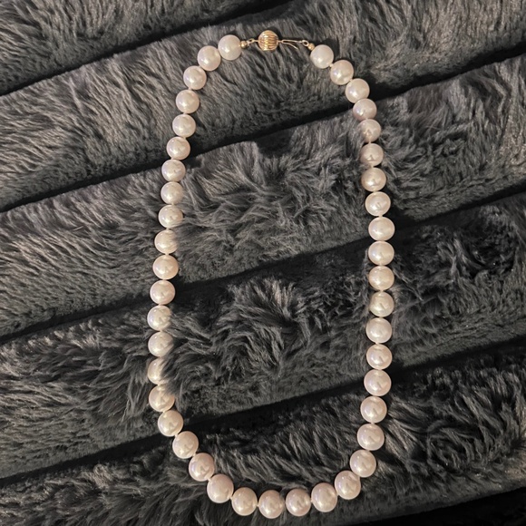 Beautiful pearl necklace